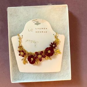 LC Lauren Conrad Red Floral Necklace - BRAND NEW